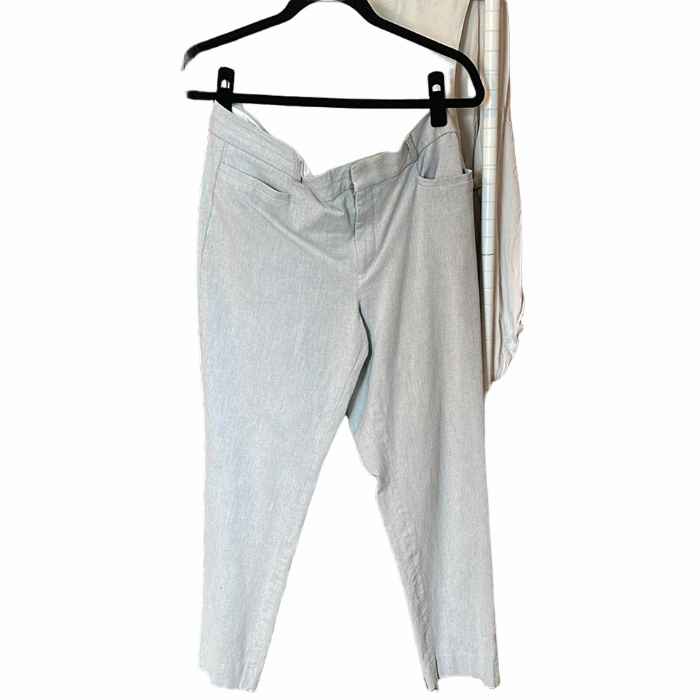 Banana Republic Gray Ankle pant 12L